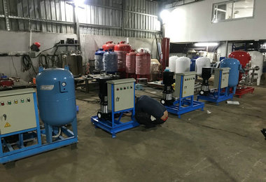 水泵机组装配区